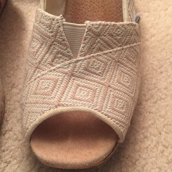 Ladies Toms wedge shoes - Picture 6 of 6